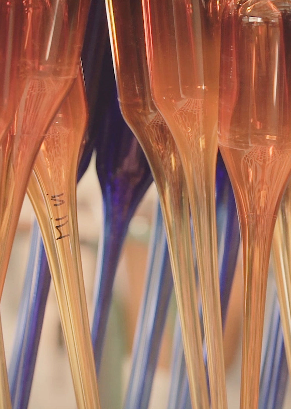 BEHIND THE DESIGN / R+D.LAB