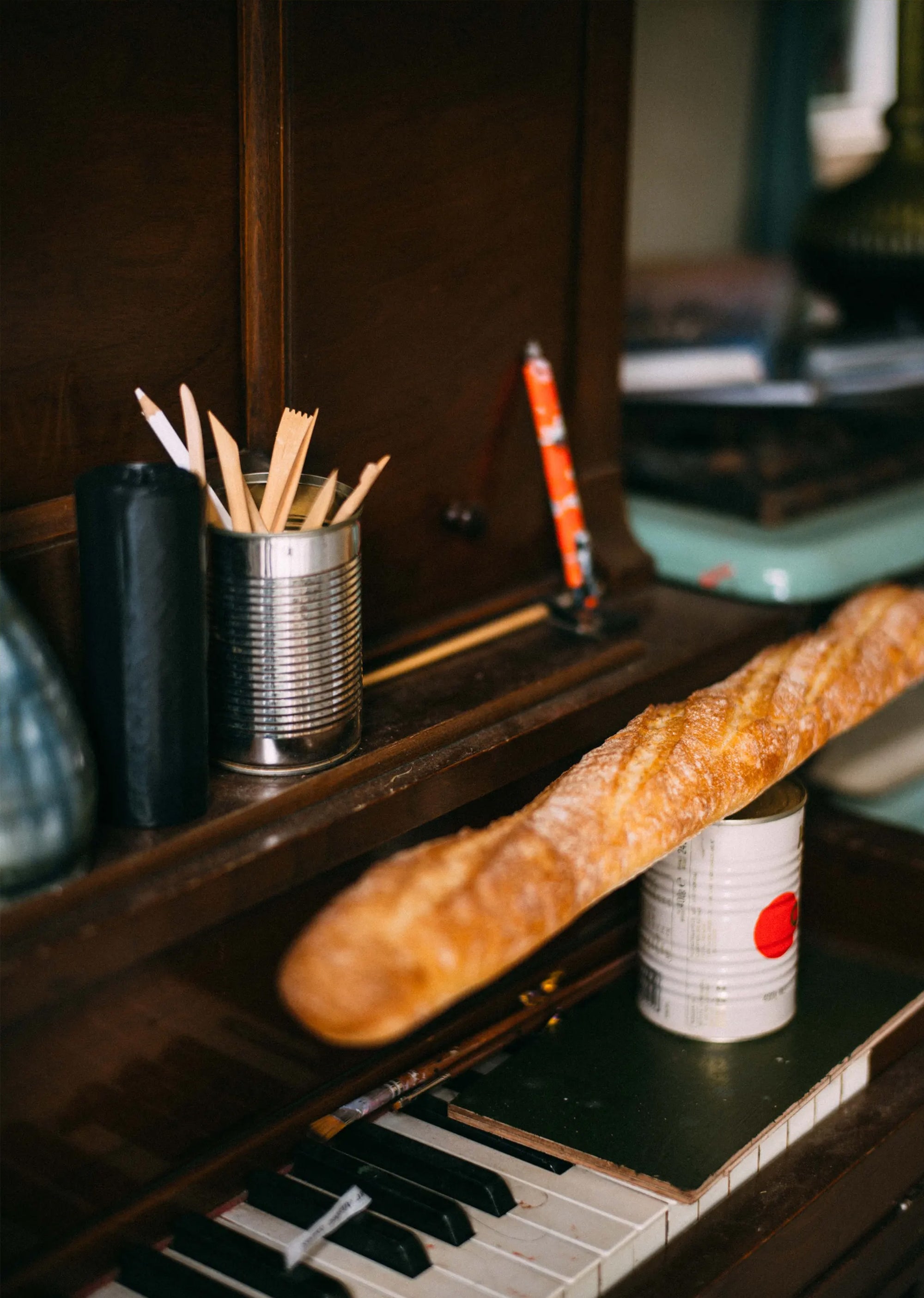 LM WOMAN / ZOE YOUNG