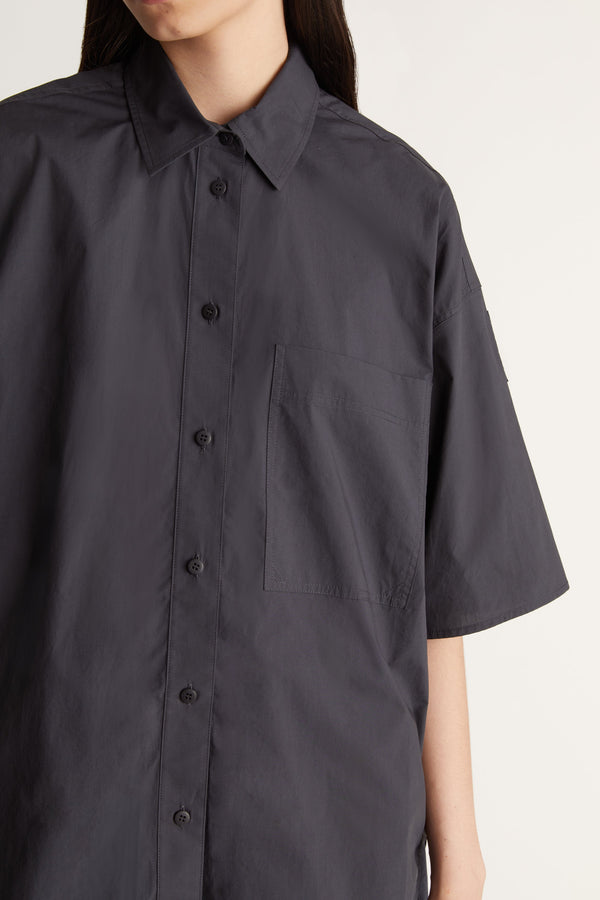 LM Poplin SS Shirt in Navy