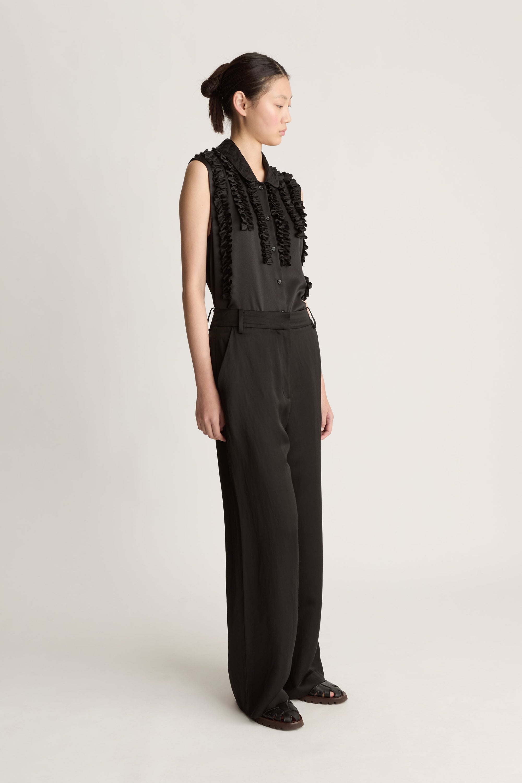 Aida Pant