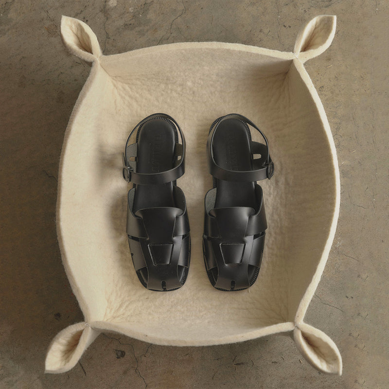 FOOTWEAR